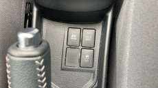 Toyota Yaris 1.0 VVT-i Icon 5dr Petrol Hatchback